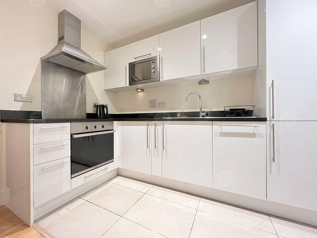 Main image of property: Cobalt, 38 Millharbour, London, E14 9JU
