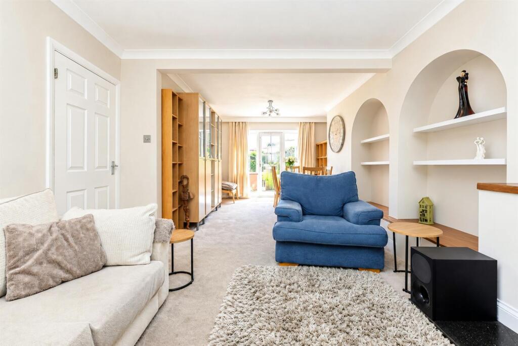 House in Southall - View 4