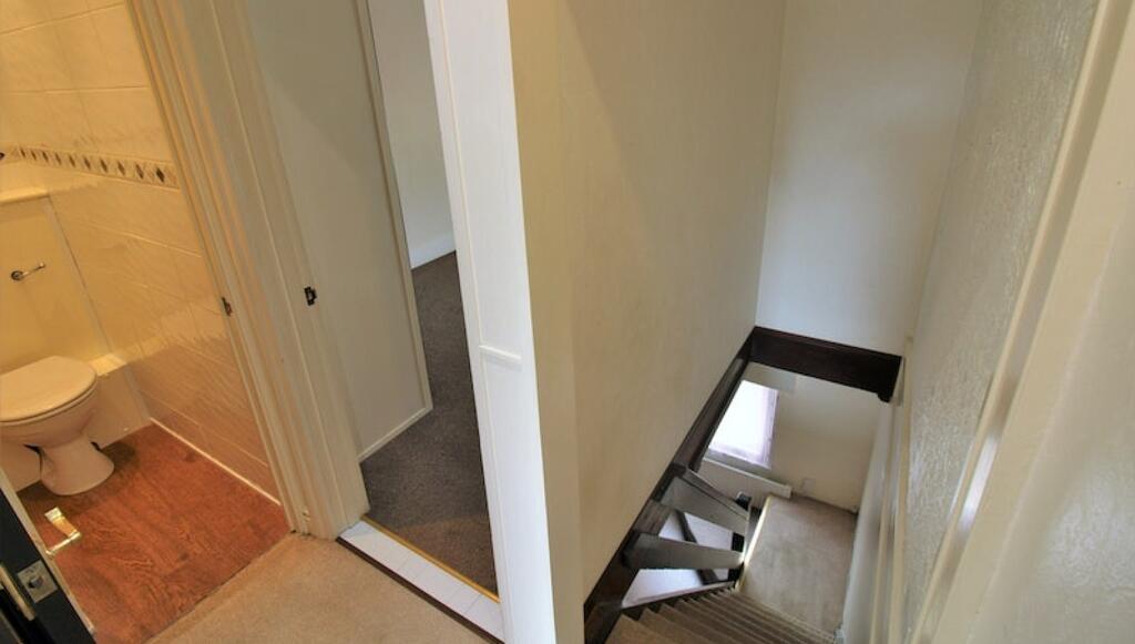 House in Enfield - View 4