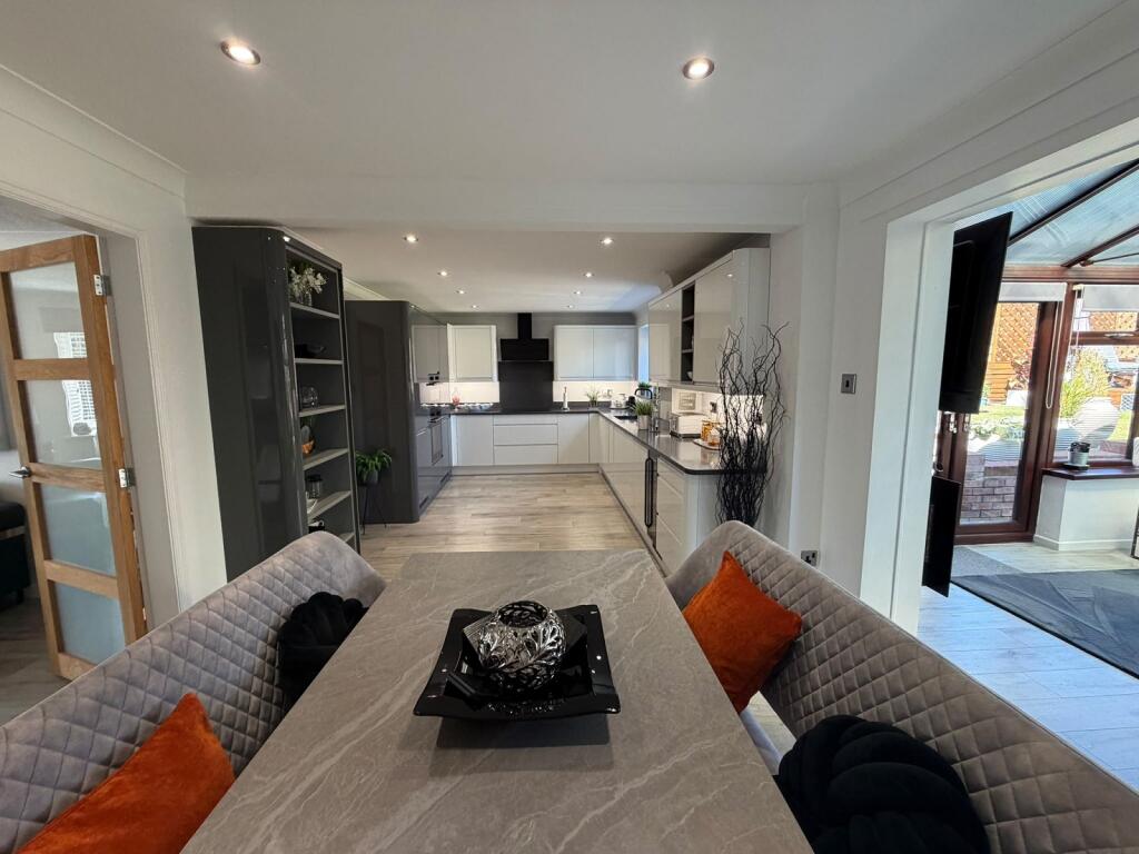 House in Swansea - View 5