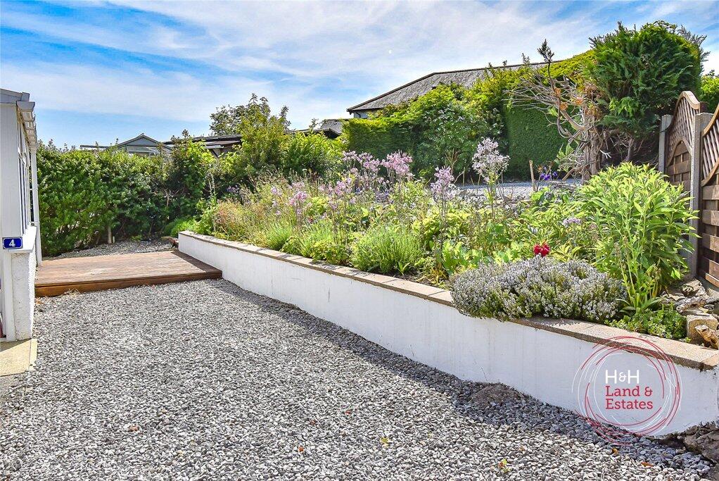 House in Lancaster - View 5