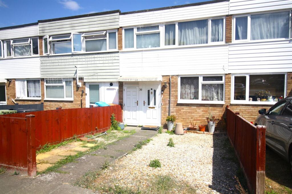 Main image of property: Kinloch Place, Bletchley, Milton Keynes
