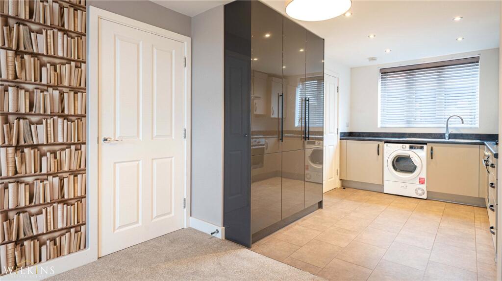 Additional image 4 of Barley Crescent, Tamworth, Staffordshire, B79