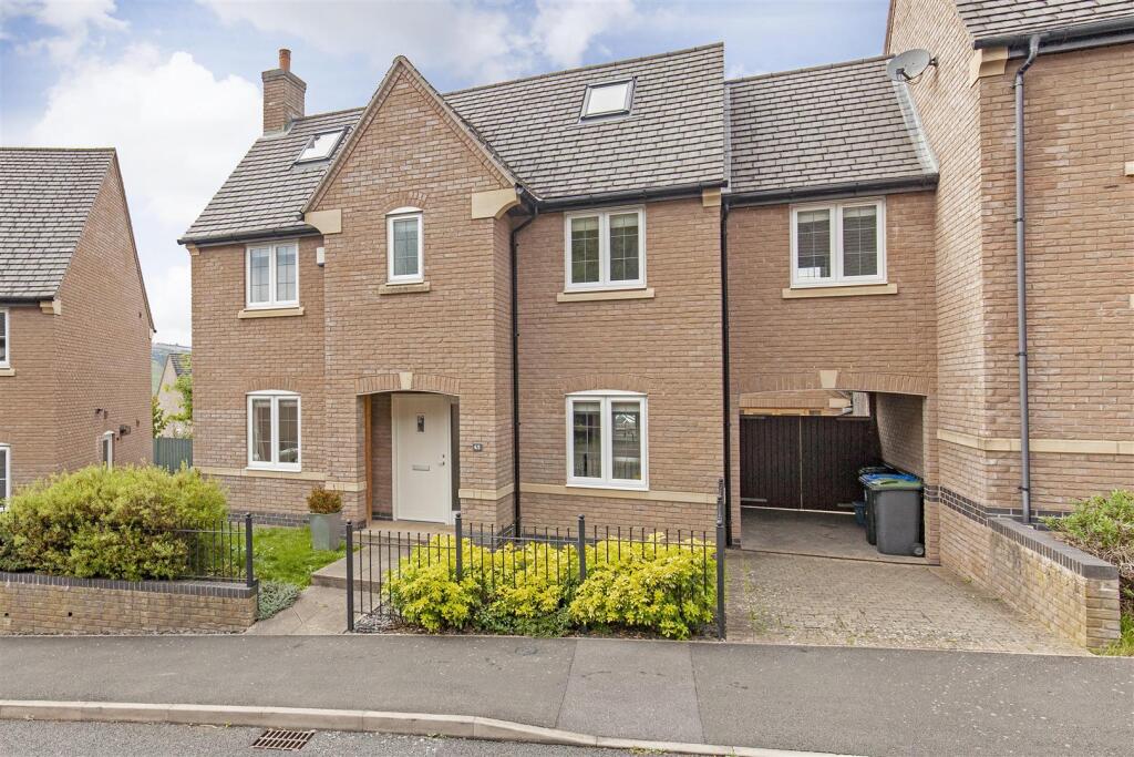 Main image of property: Morledge, Matlock