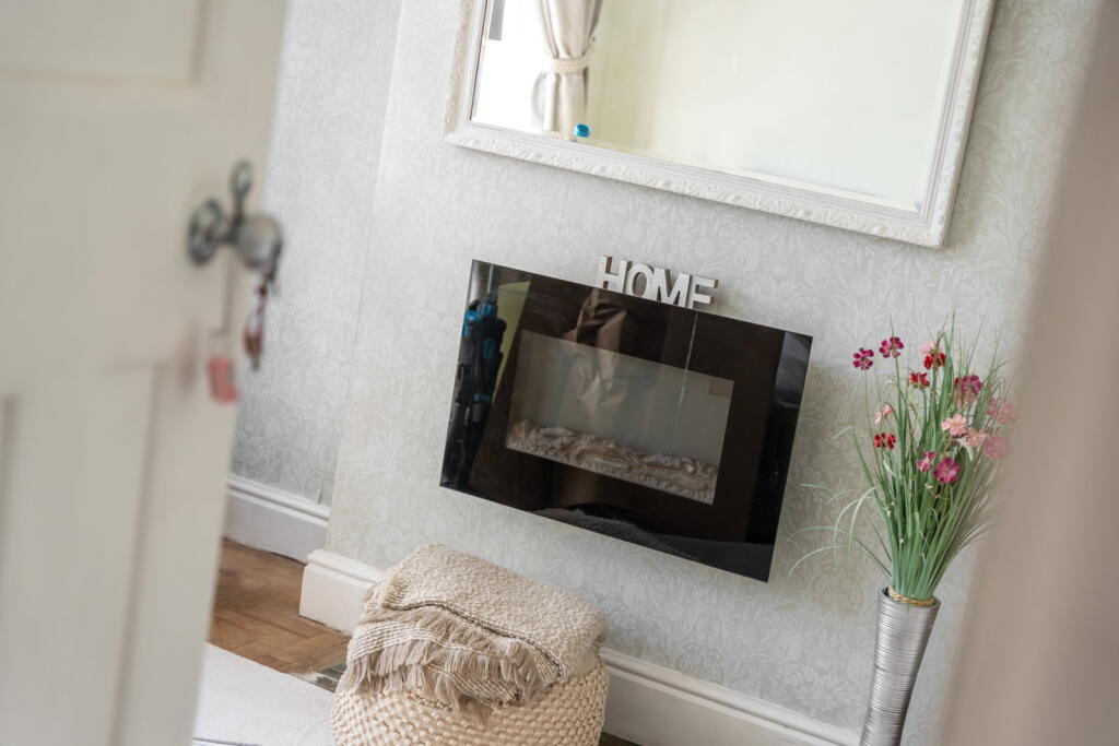 5, Warrington Road,Cuddington,Northwich,CW8 2LH photo 4
