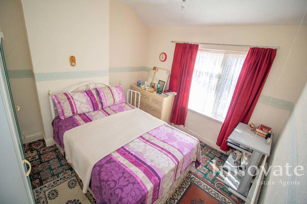 House in Sandwell, West Smethwick - More
