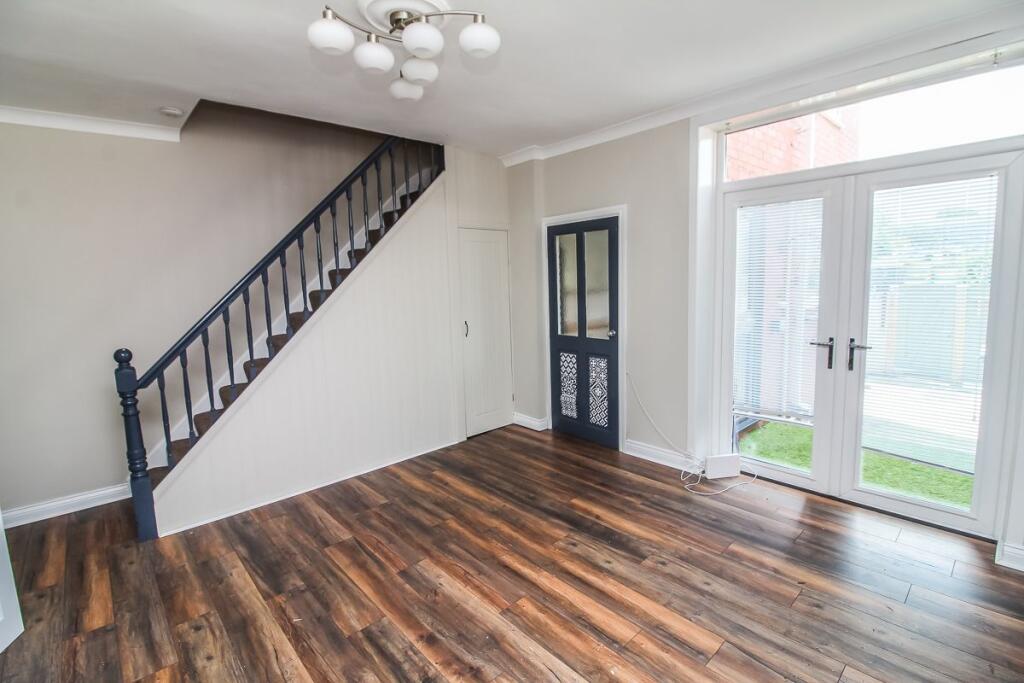 Nelson Street, Columbia, Washington, NE38 - More