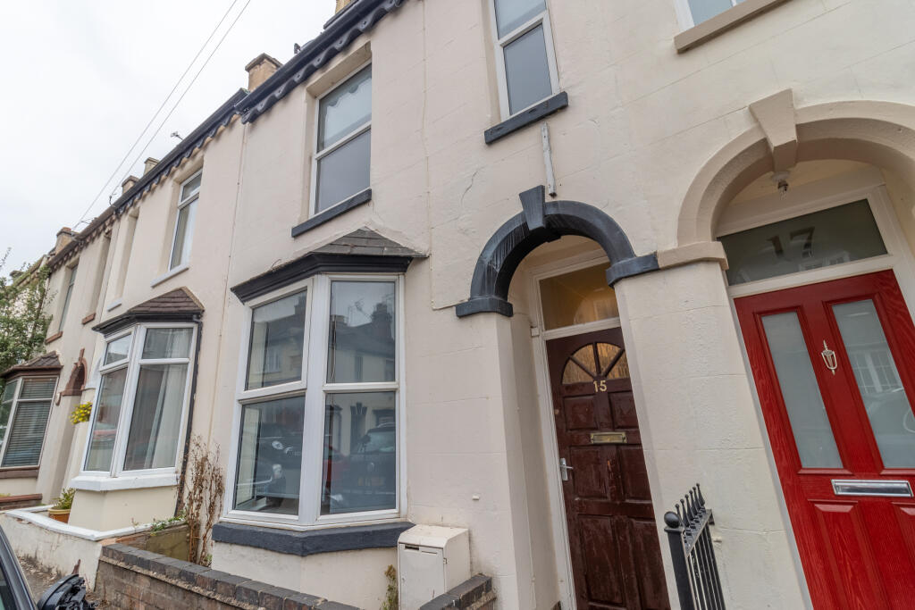 Main image of property: 15 Ranelagh Terrace, Leamington Spa