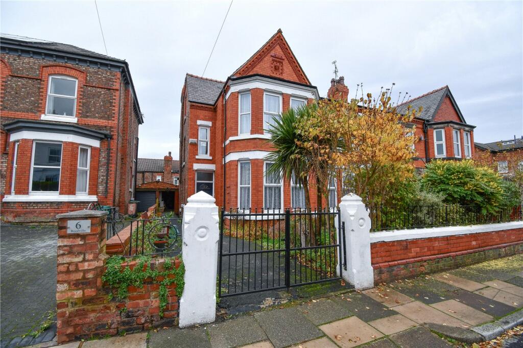 6-bed semi-detached on Reedville, Prenton, Merseyside, £350,000