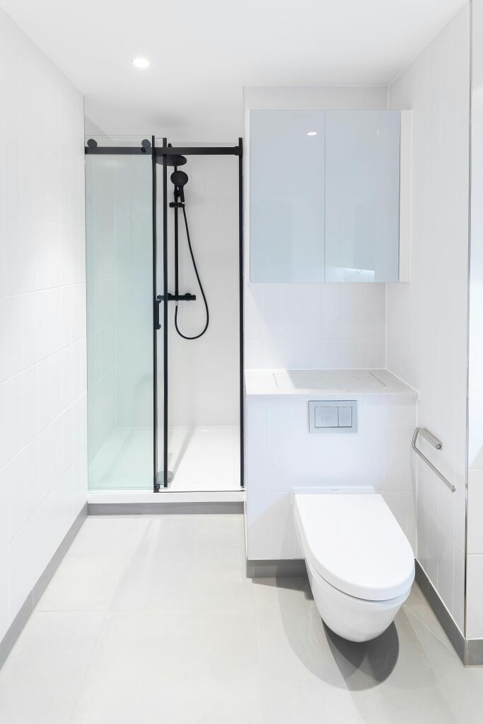 Shower Facilities