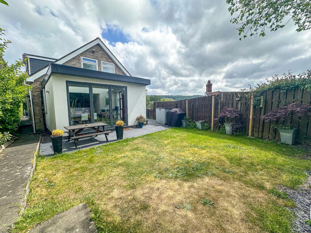 4 bedroom detached house for sale in Thornley Lane, Rowlands Gill, NE39 - View 2