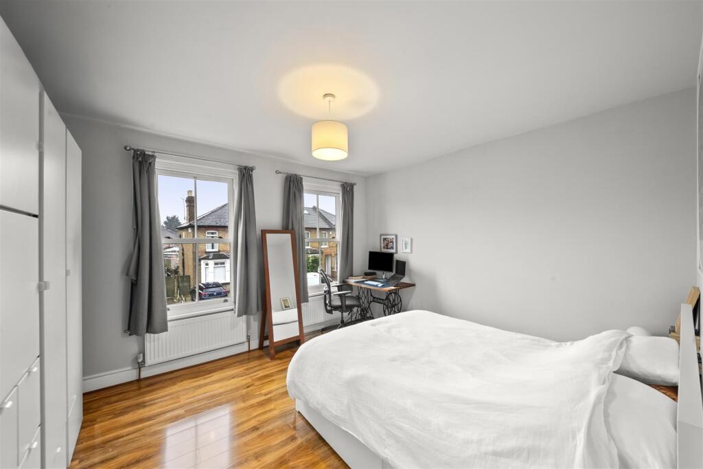 Bridge Road, Uxbridge photo 5