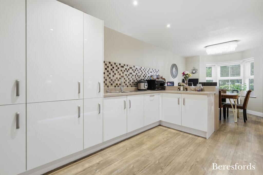 House in Colchester, Highwoods - More
