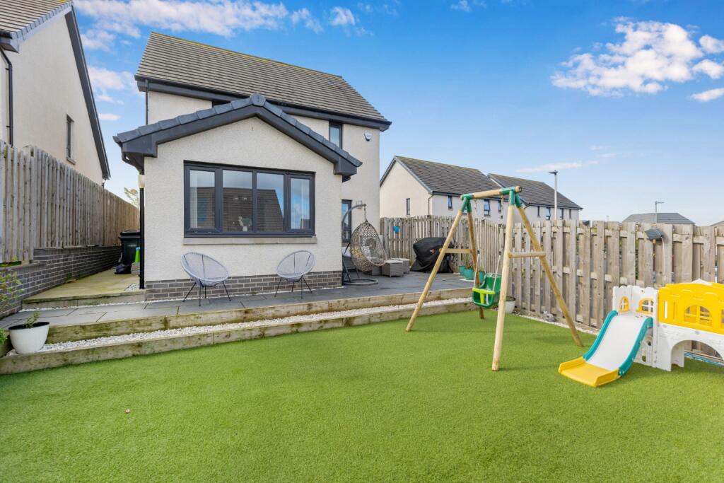 Main image of property: 127 Milligan Drive, Edinburgh, EH16 4XD