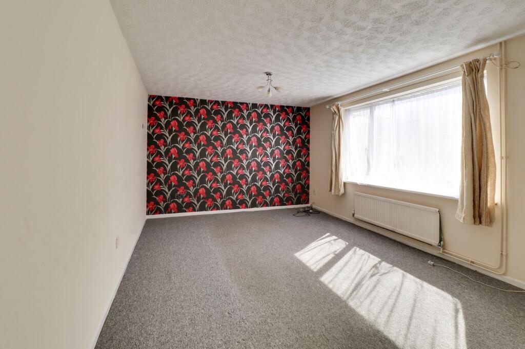 House in St Neots, Eynesbury - View 3