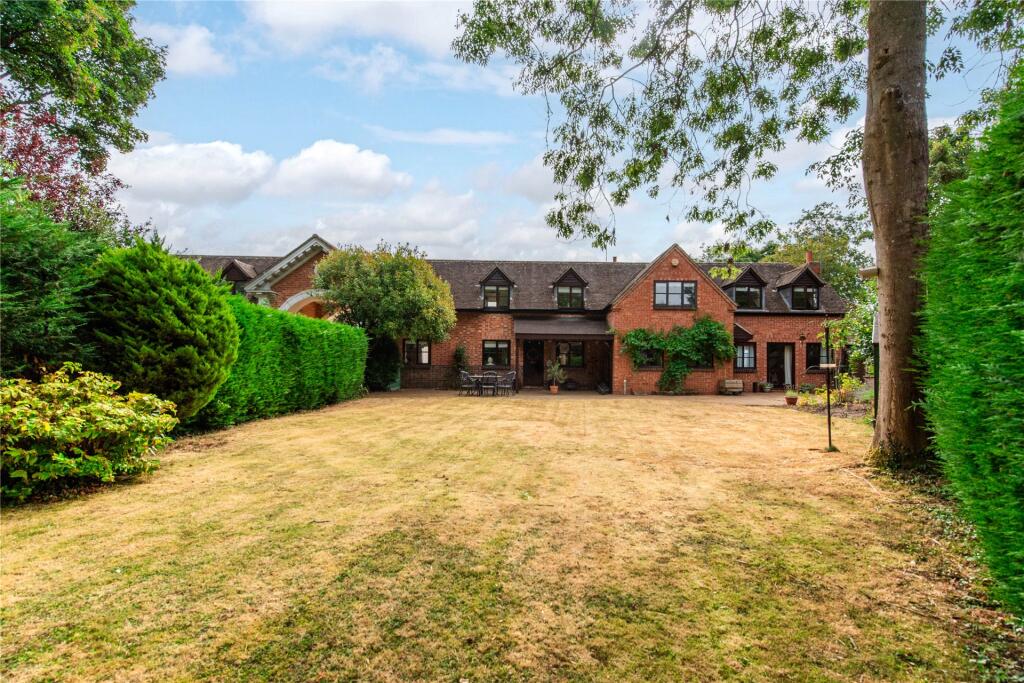 Main image of property: Stable Lane, Pitsford, Northampton, Northamptonshire, NN6