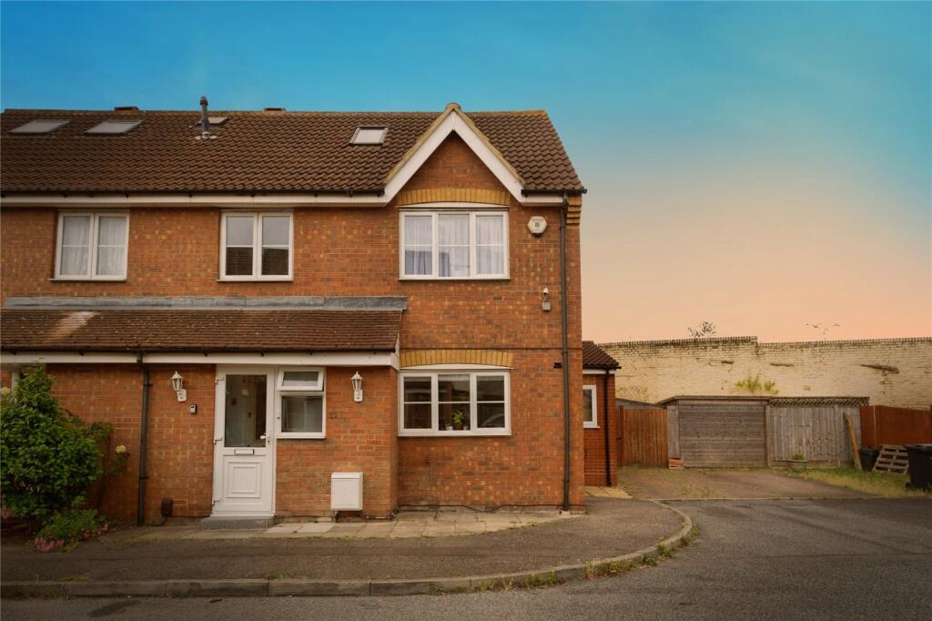 Main image of property: Parklands Close, Ilford, IG2