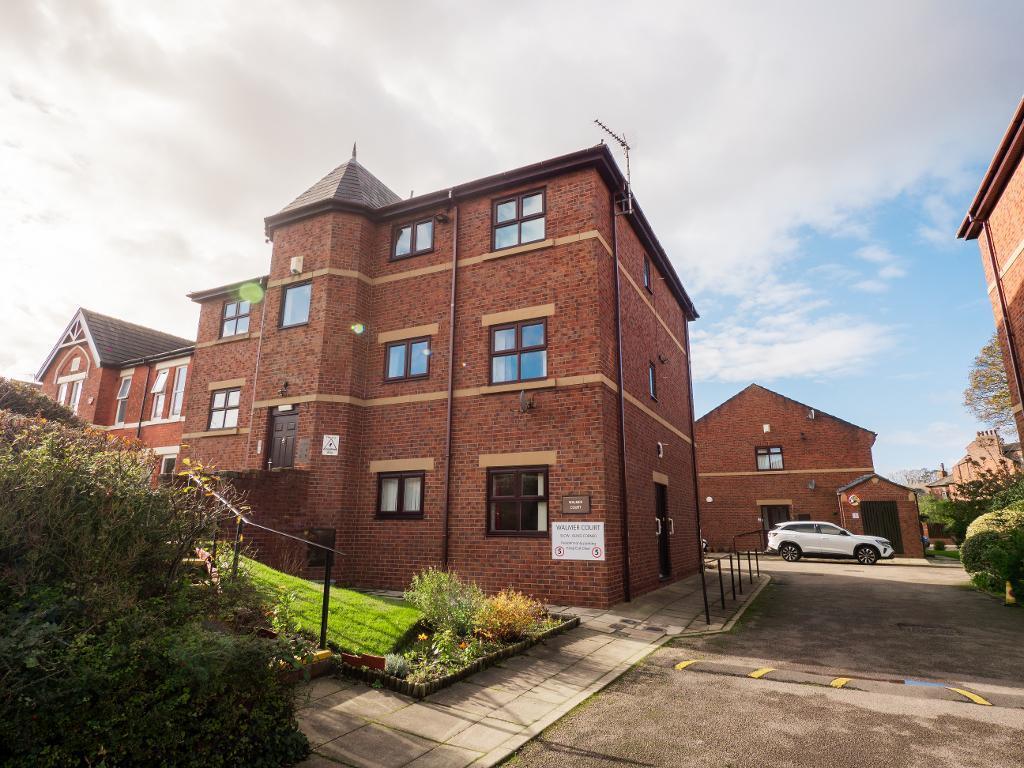Main image of property: Walmer Court Walmer Road, Birkdale, Southport, Merseyside, PR8 4SW