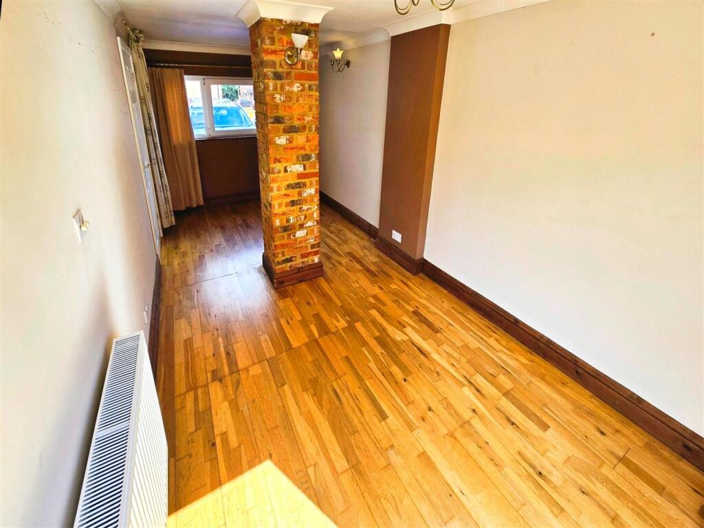 House in Northampton, Raunds - View 5