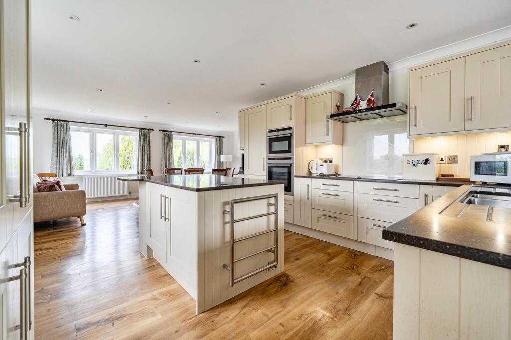 West Charleton, Kingsbridge photo 2