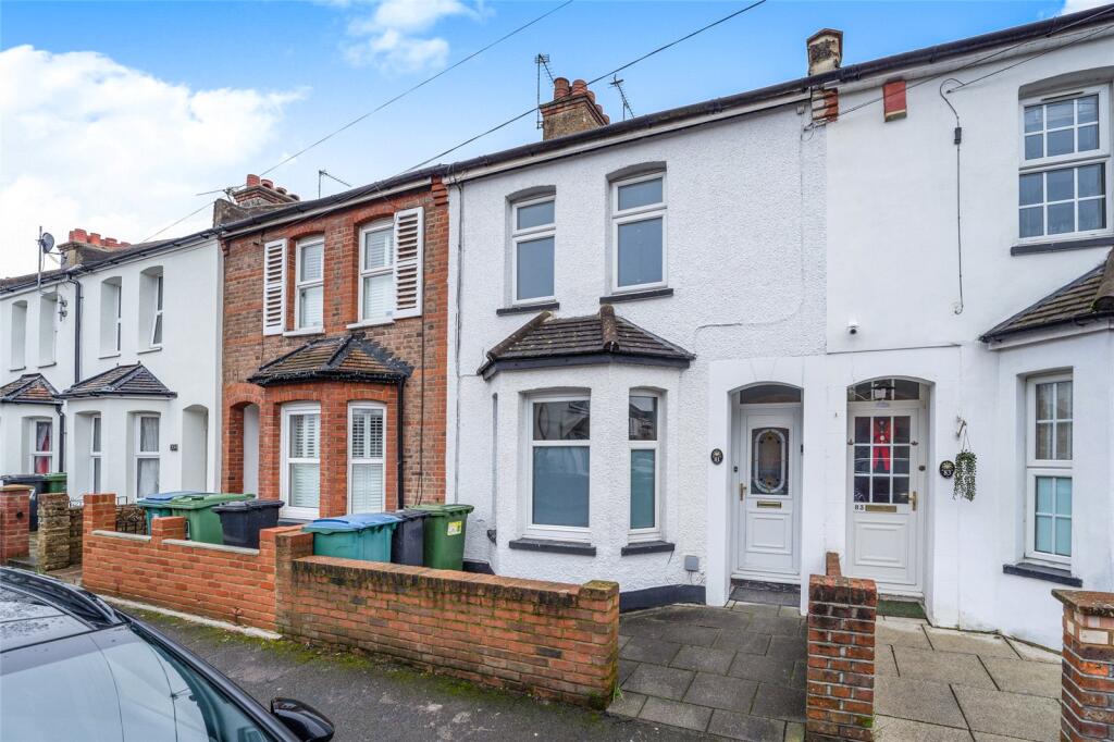 3-bed terraced on Kings Avenue, Watford, Hertfordshire, WD18, £475,000