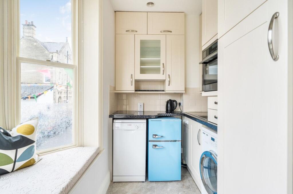 Fore Street, Kingsbridge photo 2