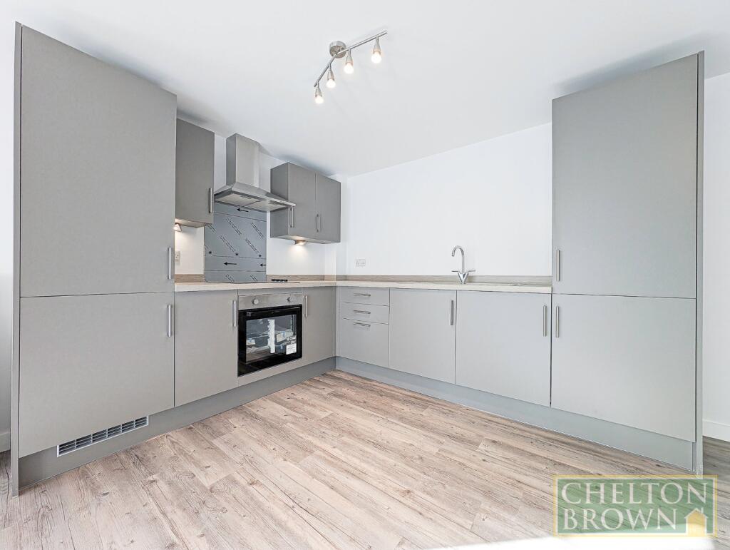 Apartment in Northampton, West Northamptonshire - View 2