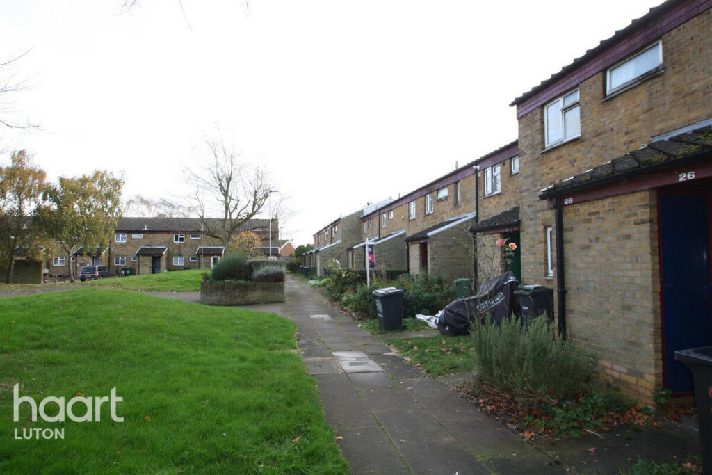 Main image of property: Spear Close, Luton