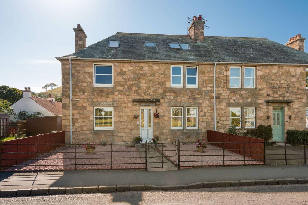 Main image of property: 36 Dunbar Road, North Berwick, EH39 4DG
