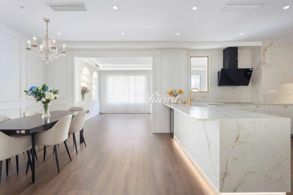 Main image of property: Catalonia, Barcelona, Barcelona