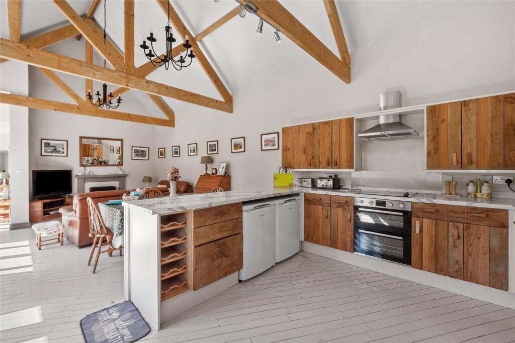House in Dorchester, Chickerell - View 3