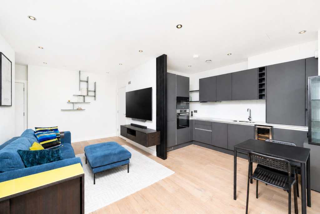 Apartment in London - View 3
