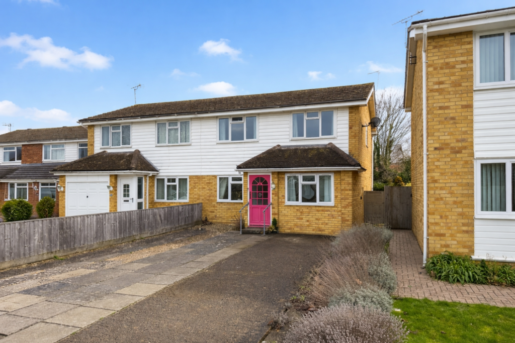 Main image of property: Sharland Close, Grove