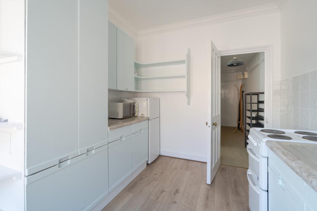 Main image of property: 9 Linton Road, Oxford, Oxfordshire, OX2