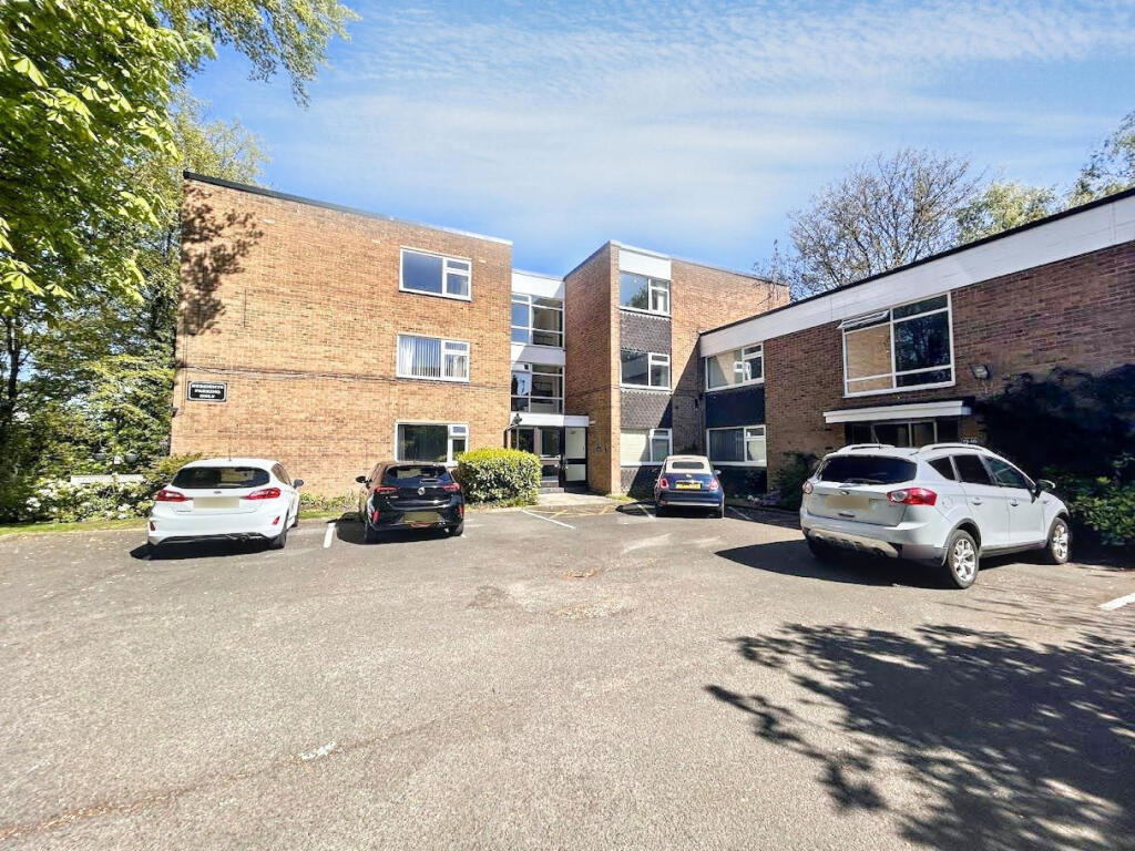 Main image of property: West Avenue, Benton, Newcastle upon Tyne, Tyne and Wear, NE12 9PB