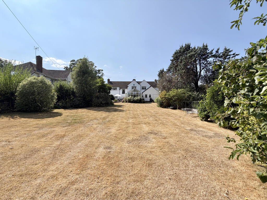 House in Taunton - View 2