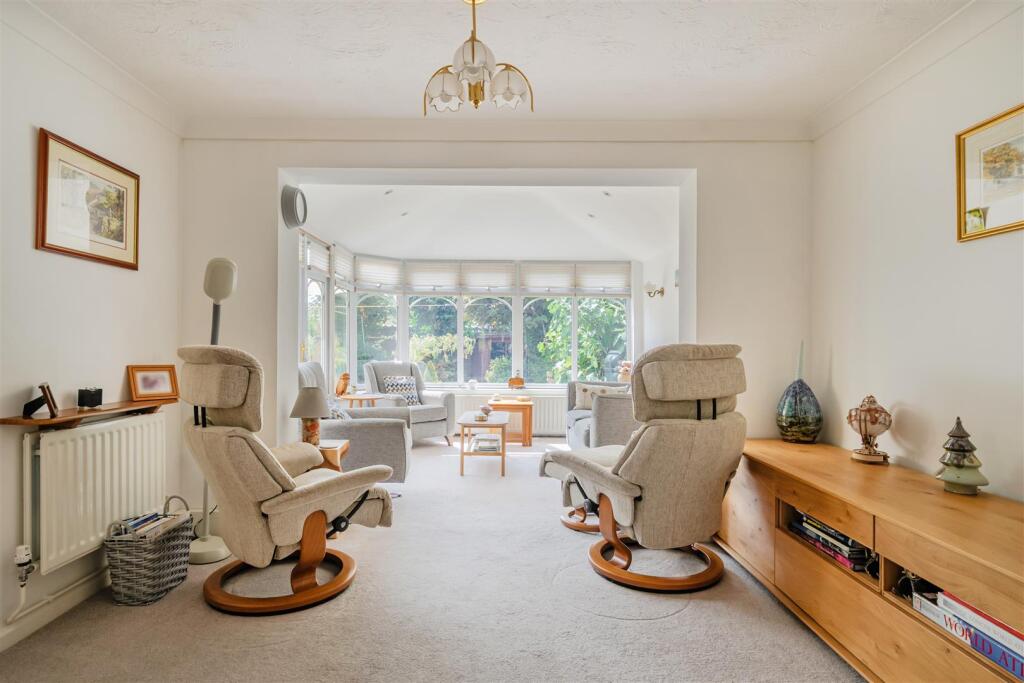 House in Chippenham, Wiltshire - View 4