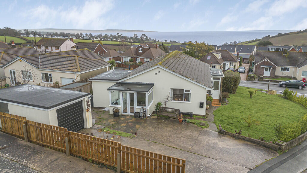 Sweetbriar Lane, Holcombe, EX7 0JZ photo 2