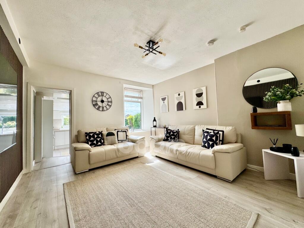 Apartment in Kilmarnock - View 2