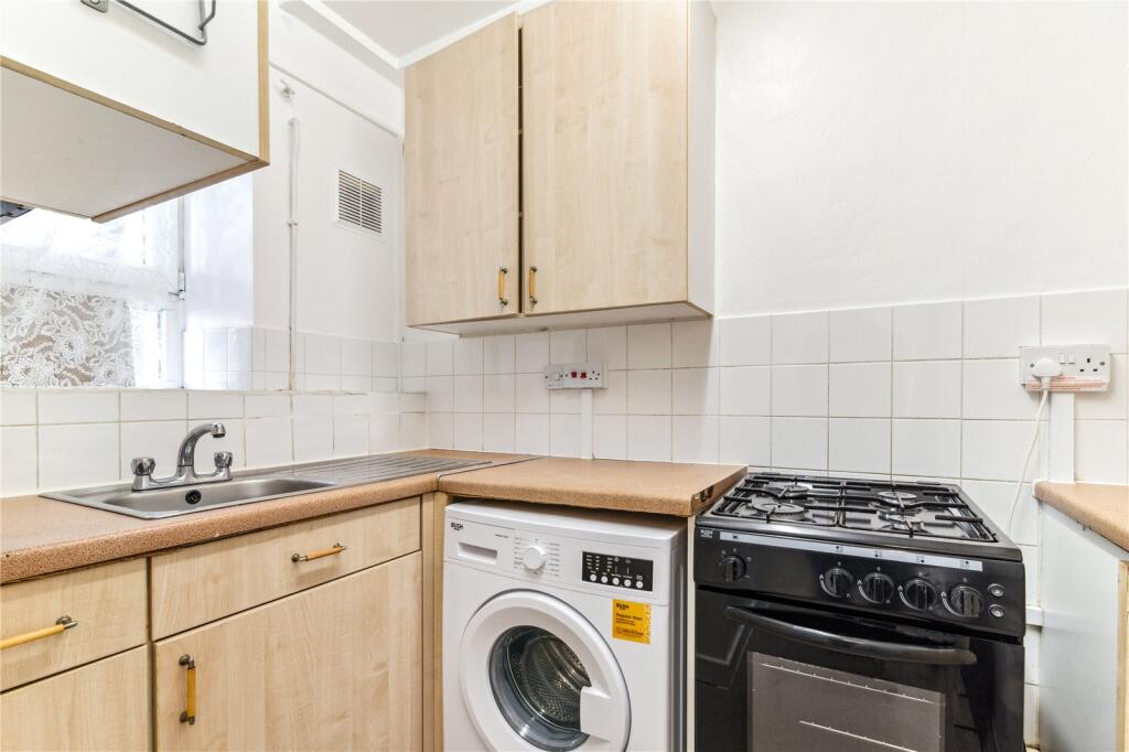 Apartment in London - View 4