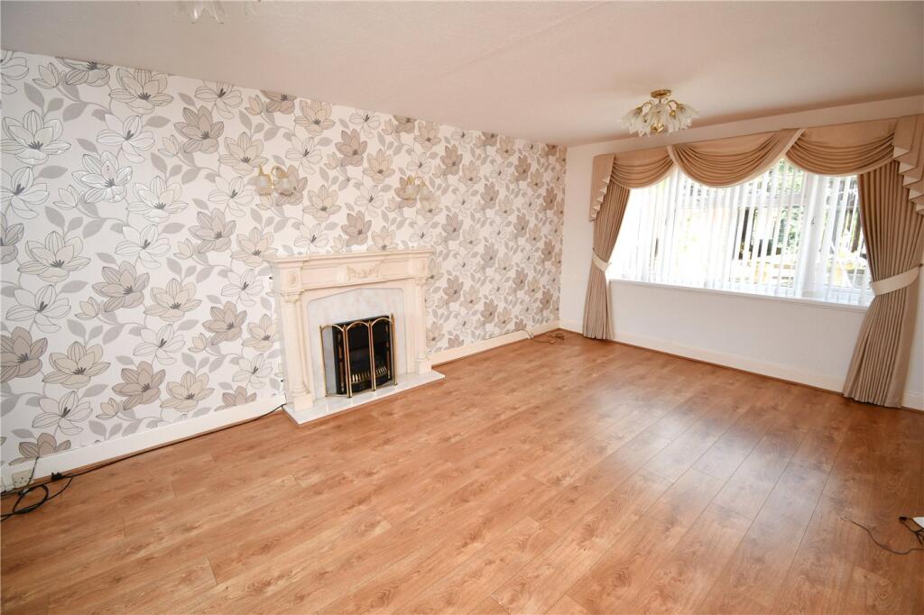 House in Upton, Overchurch Hill - View 2
