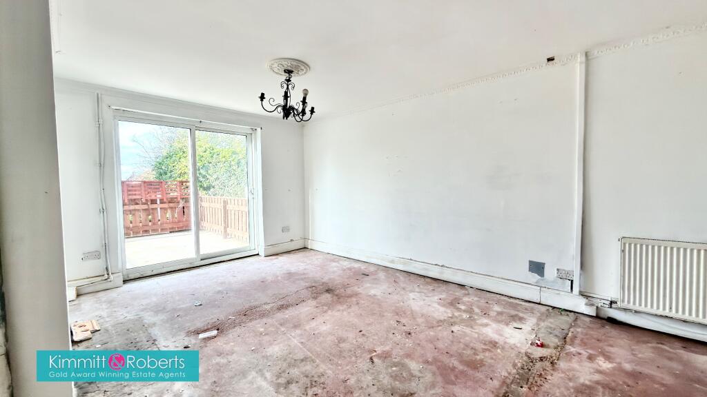 Grasmere Avenue, Easington Lane, Houghton le Spring, Tyne and Wear, DH5 0PW photo 2