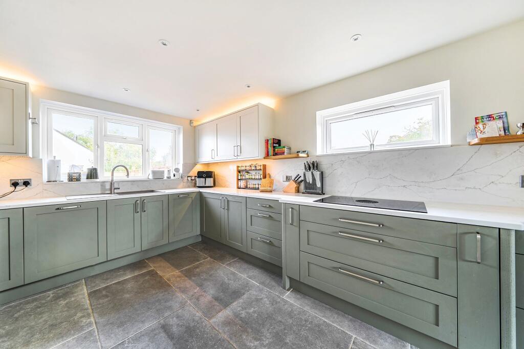 House in Reading - View 5
