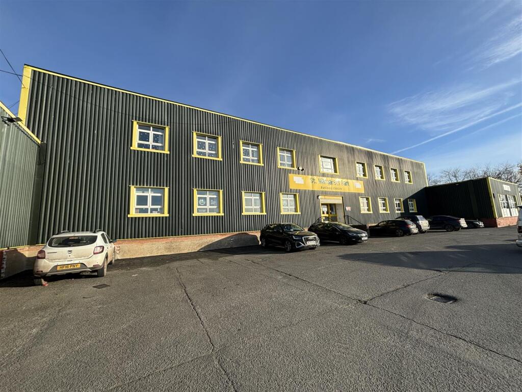 Main image of property: Suite 3, St Margarets Park, Aberbargoed