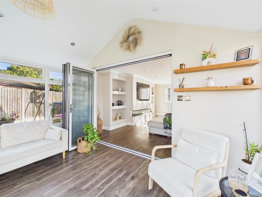 House in Derby - View 5