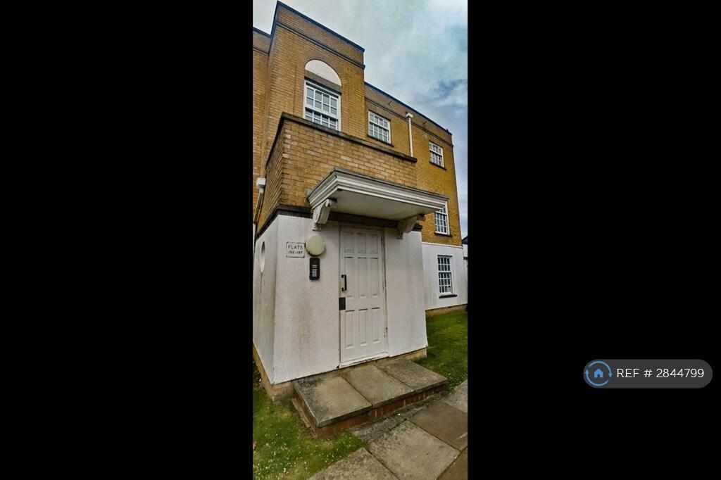 Main image of property: Leigh Hunt Drive, London, N14