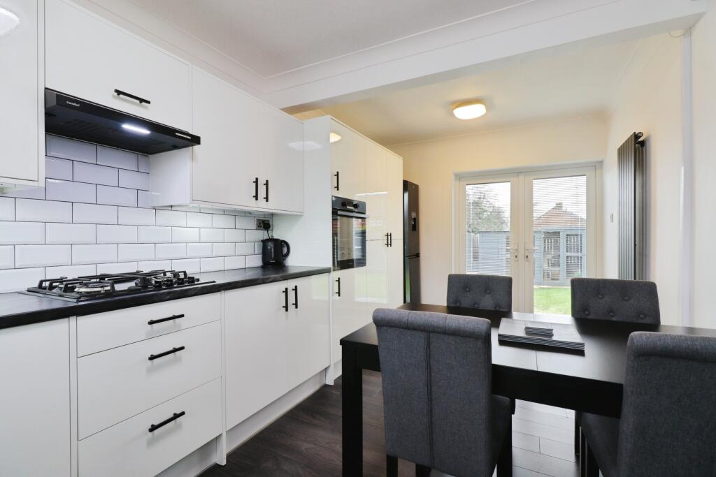 Barber Balk Road, Rotherham, S61 photo 3