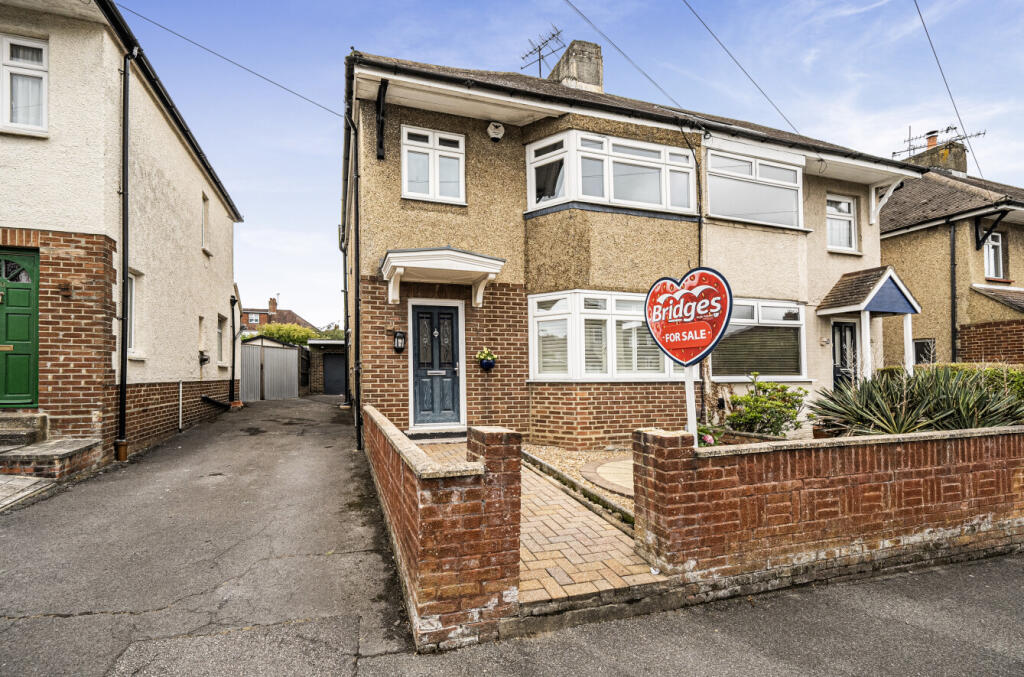 Main image of property: Jubilee Road, Aldershot, Hampshire, GU11