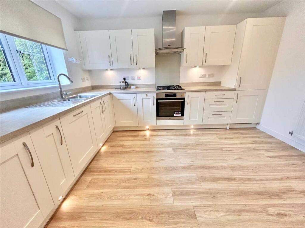 House in Rushcliffe, Keyworth - View 2
