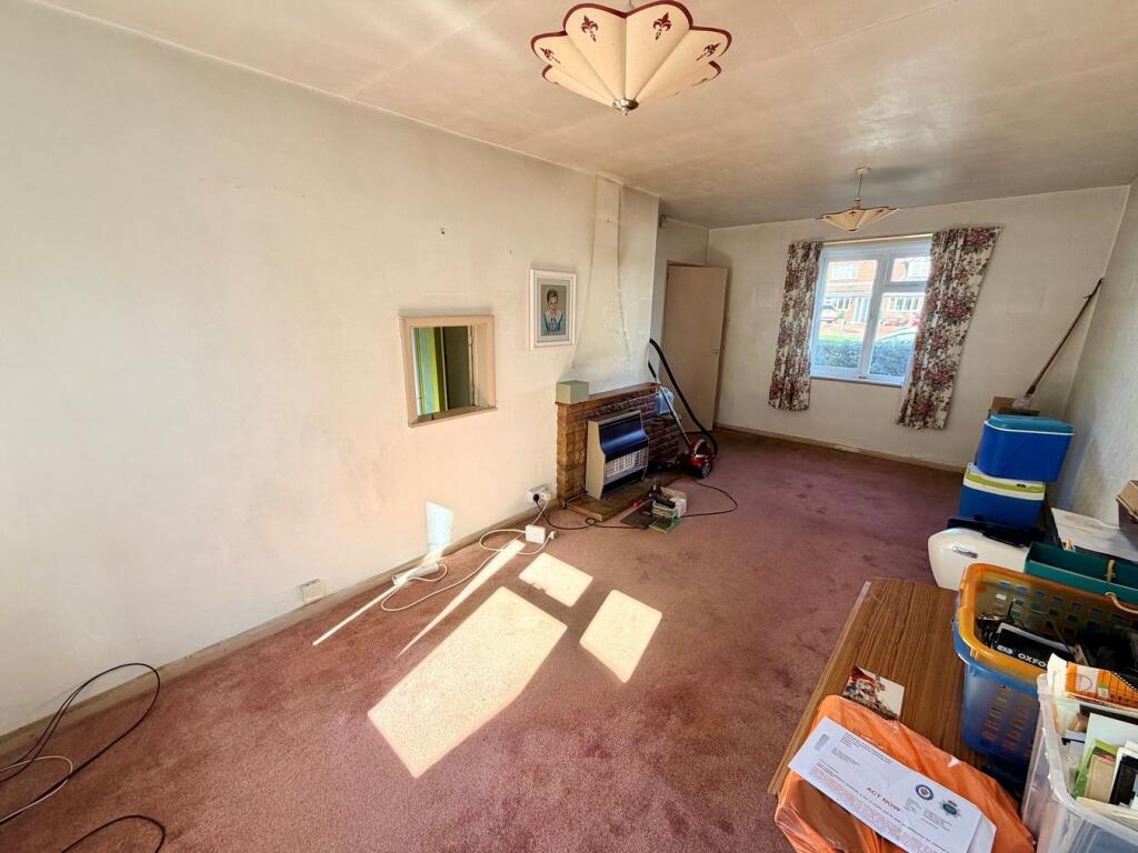 House in Wolverhampton - View 4